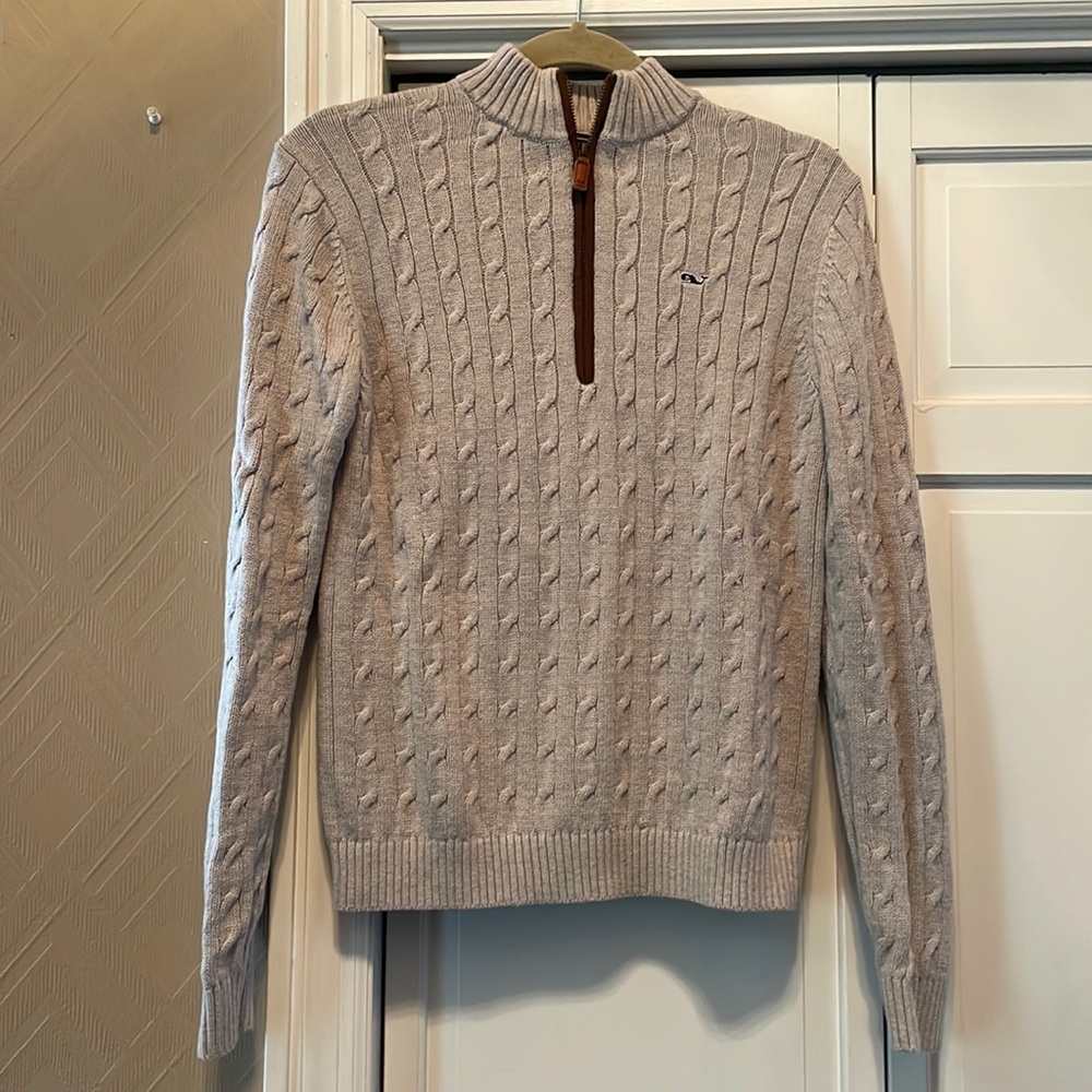 EUC Vineyard Vines pullover